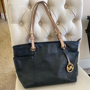 Michael Kors tote